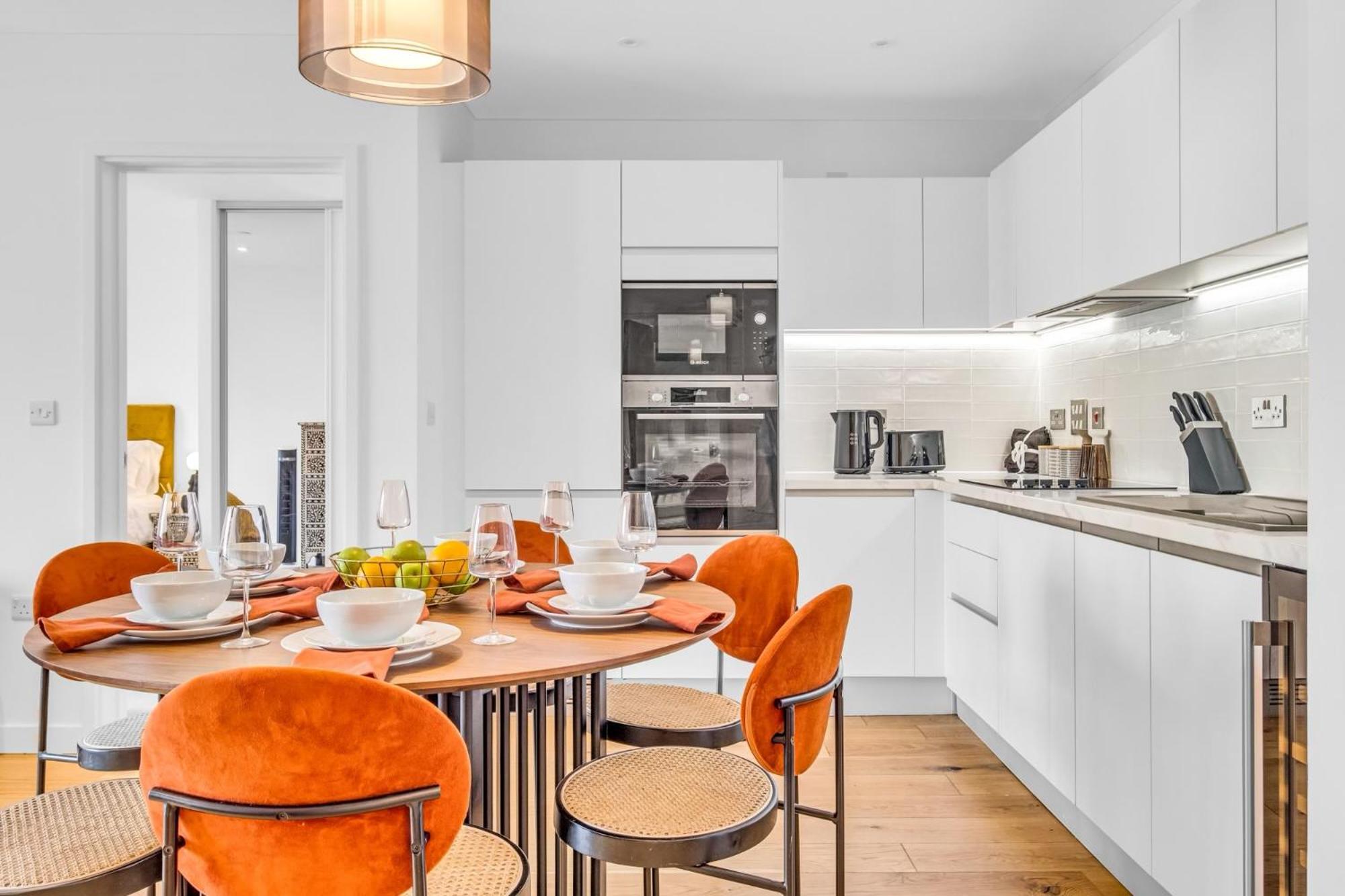 Luxurious & Glamorous Centrally Located 2 Bedroom 2 Bathroom Apartment - Central Birmingham - Secure Parking - Netflix Kültér fotó