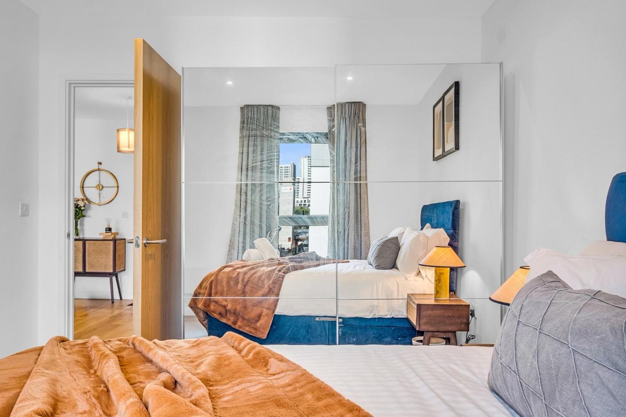 Luxurious & Glamorous Centrally Located 2 Bedroom 2 Bathroom Apartment - Central Birmingham - Secure Parking - Netflix Kültér fotó