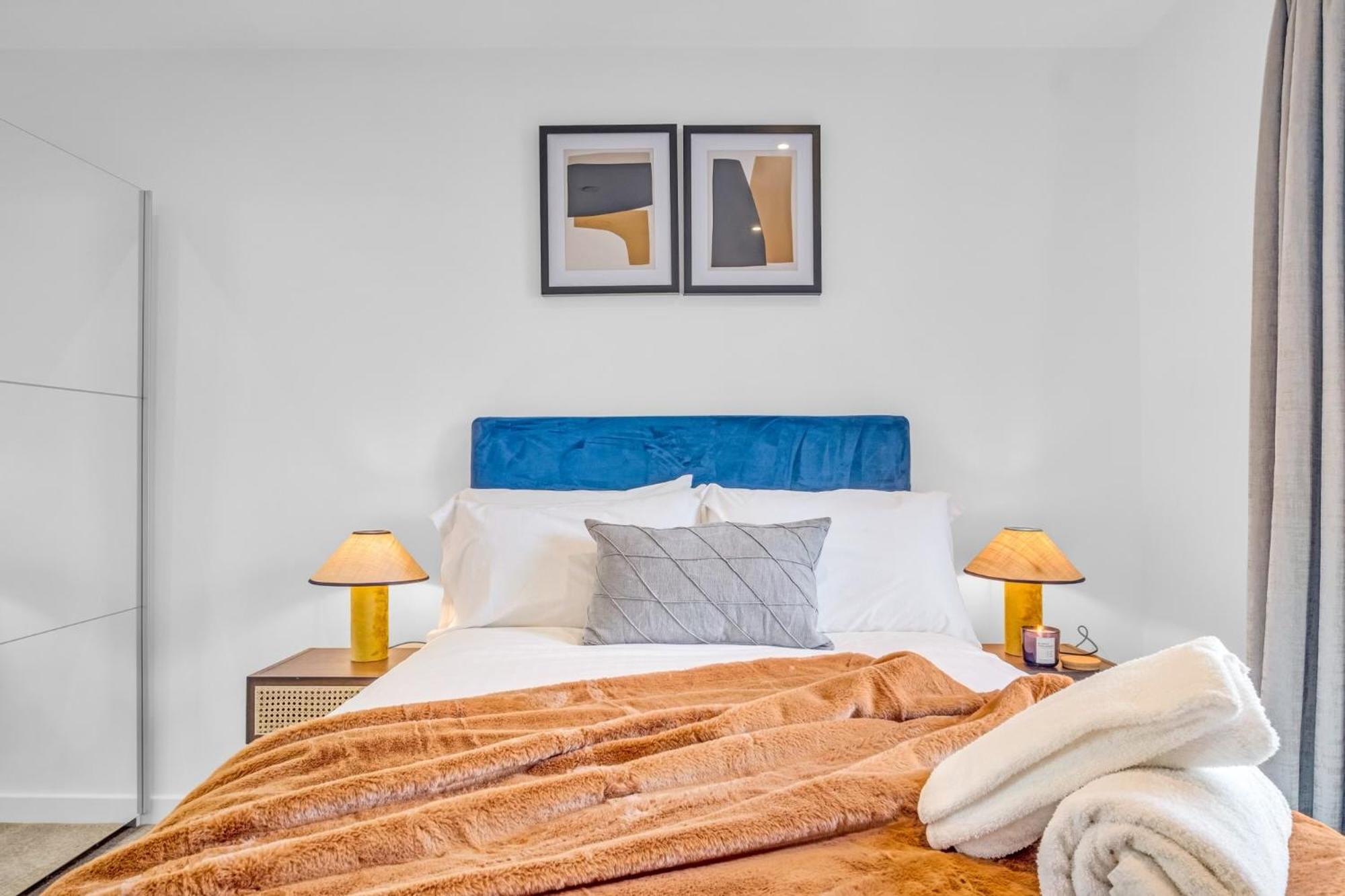 Luxurious & Glamorous Centrally Located 2 Bedroom 2 Bathroom Apartment - Central Birmingham - Secure Parking - Netflix Kültér fotó