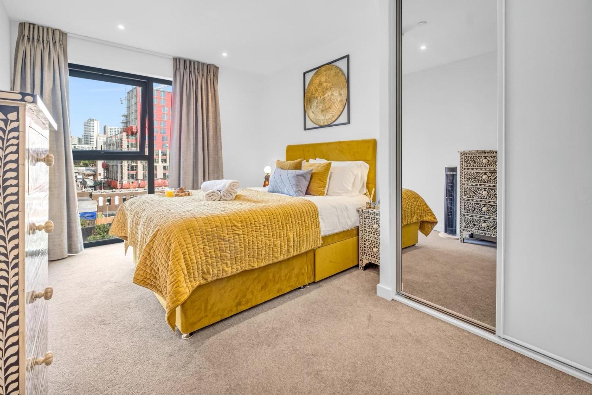 Luxurious & Glamorous Centrally Located 2 Bedroom 2 Bathroom Apartment - Central Birmingham - Secure Parking - Netflix Kültér fotó
